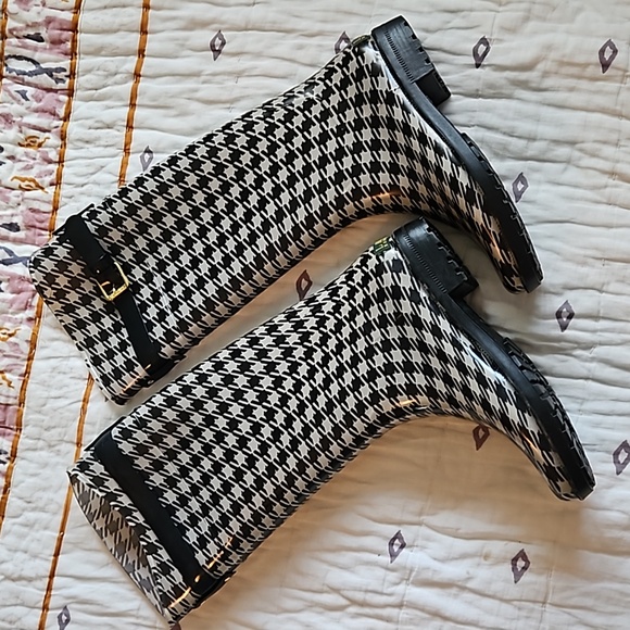 Ralph Lauren Shoes - Ralph Lauren Black & White Houndstooth Rain Boots